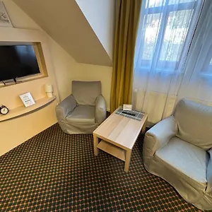 Excellent In Center 5 Min Walk From The Colonnade , Карловы Вары Чехия