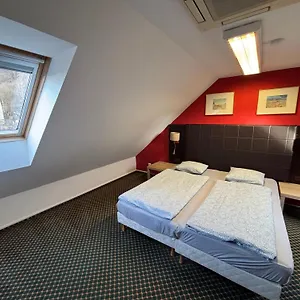 Excellent In Center 5 Min Walk From The Colonnade República Checa
